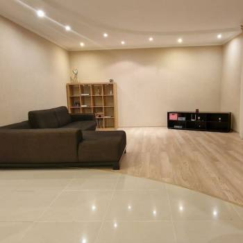 Продается 3-х комнатная квартира, 120 м²