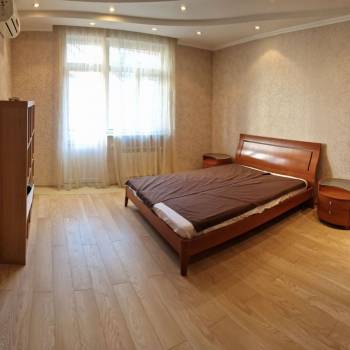 Продается 3-х комнатная квартира, 120 м²