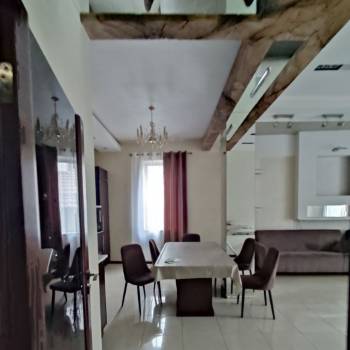 Сдается 2-х комнатная квартира, 75 м²