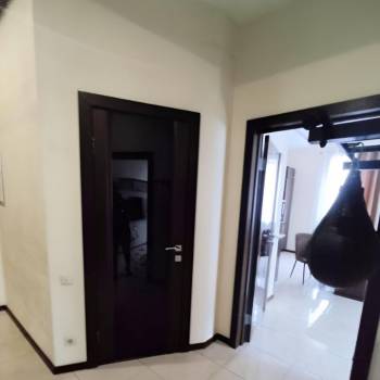 Сдается 2-х комнатная квартира, 75 м²