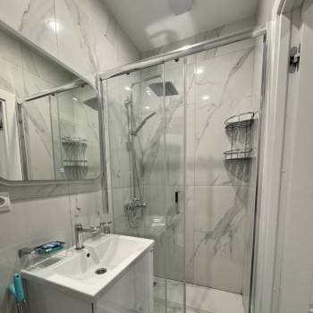 Продается 1-комнатная квартира, 38 м²