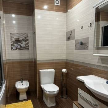 Сдается 2-х комнатная квартира, 56 м²