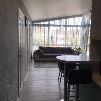 Продается 2-х комнатная квартира, 60 м²
