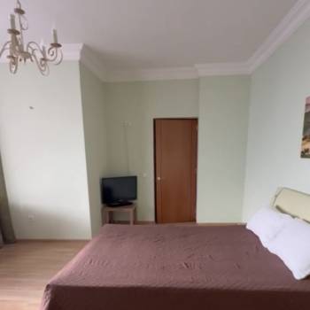 Сдается Многокомнатная квартира, 140 м²