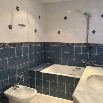 Сдается Многокомнатная квартира, 140 м²
