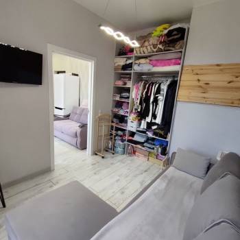 Продается 1-комнатная квартира, 26,7 м²