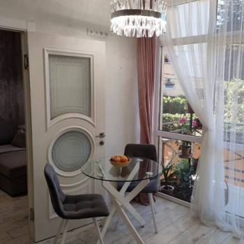 Продается 1-комнатная квартира, 26,7 м²