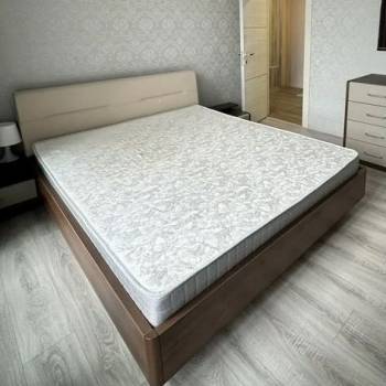 Продается Многокомнатная квартира, 72,7 м²