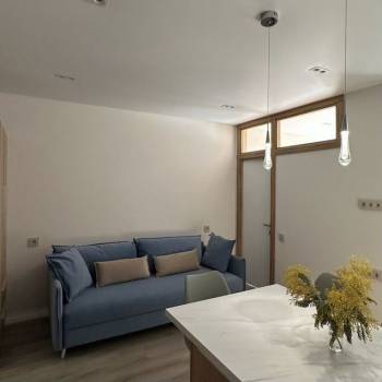 Продается 1-комнатная квартира, 46 м²