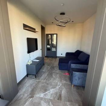 Сдается 1-комнатная квартира, 41 м²