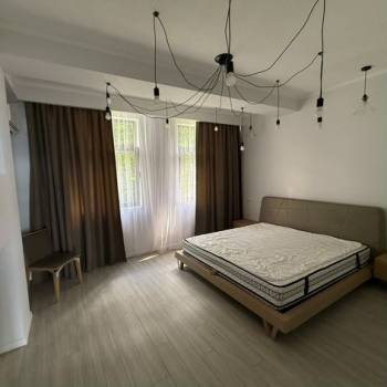 Сдается 2-х комнатная квартира, 74 м²