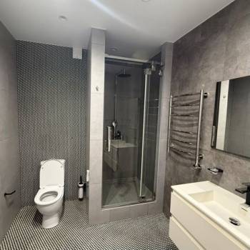 Сдается 2-х комнатная квартира, 74 м²
