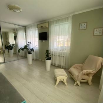 Продается 3-х комнатная квартира, 106 м²