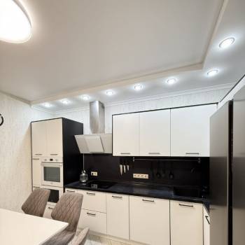 Сдается Многокомнатная квартира, 90 м²