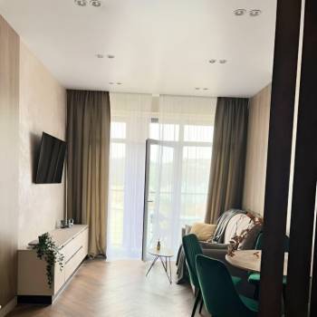 Продается 1-комнатная квартира, 27 м²
