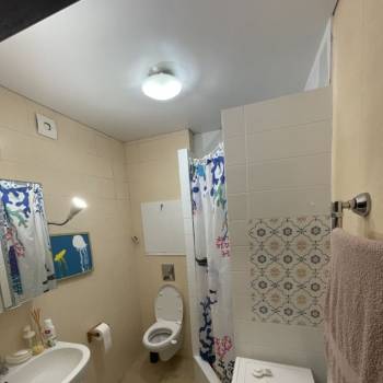 Сдается 2-х комнатная квартира, 75 м²