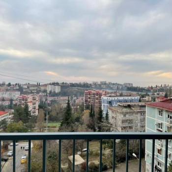 Продается 1-комнатная квартира, 57 м²