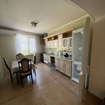 Сдается Многокомнатная квартира, 75 м²