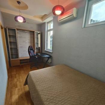Сдается Многокомнатная квартира, 85 м²