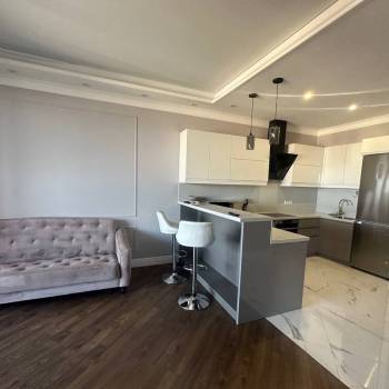 Сдается Многокомнатная квартира, 90 м²