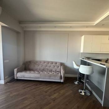 Сдается Многокомнатная квартира, 90 м²