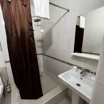 Продается 1-комнатная квартира, 44 м²