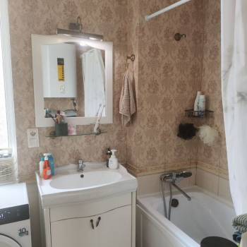 Продается 2-х комнатная квартира, 70 м²