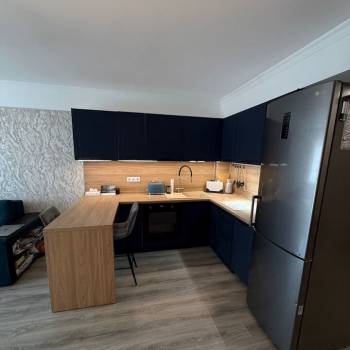 Сдается 1-комнатная квартира, 56,6 м²