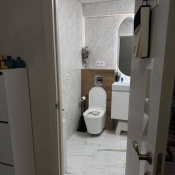 Сдается 1-комнатная квартира, 56,6 м²