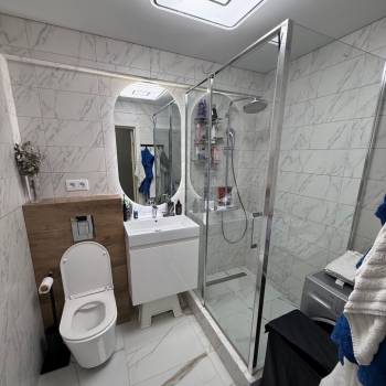 Сдается 1-комнатная квартира, 56,6 м²