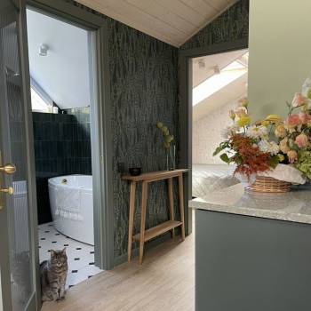 Сдается 1-комнатная квартира, 50 м²