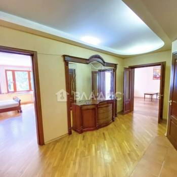 Продается 3-х комнатная квартира, 125,3 м²