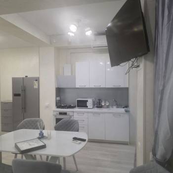 Сдается Многокомнатная квартира, 80 м²