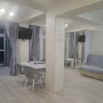 Сдается Многокомнатная квартира, 80 м²