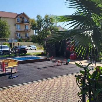 Сдается 1-комнатная квартира, 40 м²