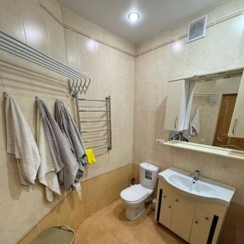 Сдается 2-х комнатная квартира, 66 м²