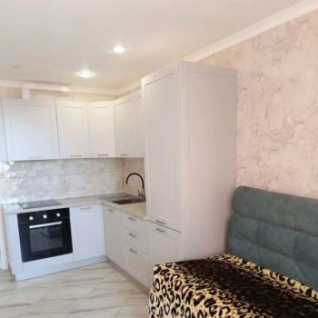 Продается 1-комнатная квартира, 38 м²