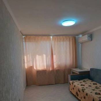 Продается 1-комнатная квартира, 38 м²