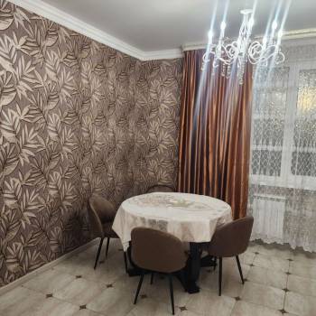 Сдается Многокомнатная квартира, 100 м²