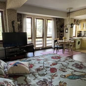 Продается 1-комнатная квартира, 40 м²