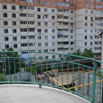 Сдается 2-х комнатная квартира, 80 м²