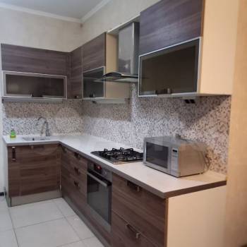 Сдается 2-х комнатная квартира, 80 м²