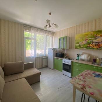 Сдается 1-комнатная квартира, 40,8 м²