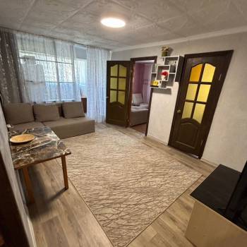 Сдается Многокомнатная квартира, 60 м²