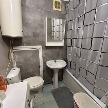 Сдается Многокомнатная квартира, 60 м²
