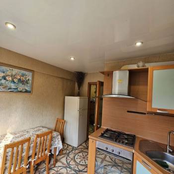 Сдается Многокомнатная квартира, 76 м²