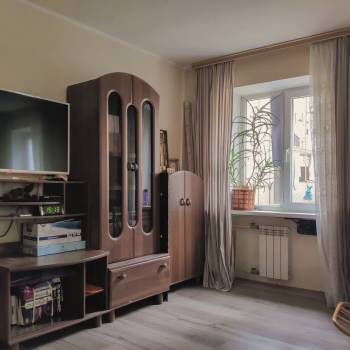 Продается 1-комнатная квартира, 47 м²