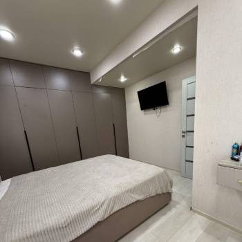 Сдается Многокомнатная квартира, 110 м²
