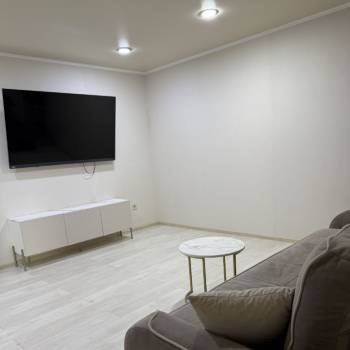 Сдается Многокомнатная квартира, 110 м²