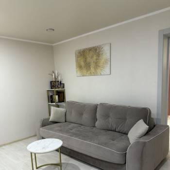 Сдается Многокомнатная квартира, 110 м²